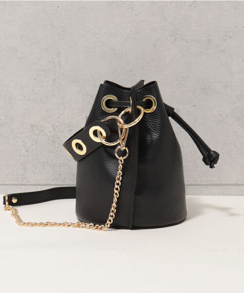 andrea cardone（アンドレアカルドネ）の「【andrea cardone/アンドレアカルドネ】ハトメハンドル レザーキンチャクバッグ（ショルダーバッグ・レディース・イエロー/ブラック・FREE）」の14枚目の写真