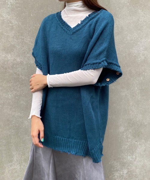 Doux Belle(ドゥーベル)の「ダメージ加工4wayニットボレロ(カーディガン/ボレロ・レディース・パープル/ダークブラウン/ベージュ/ブルー・FREE)」の11枚目の写真