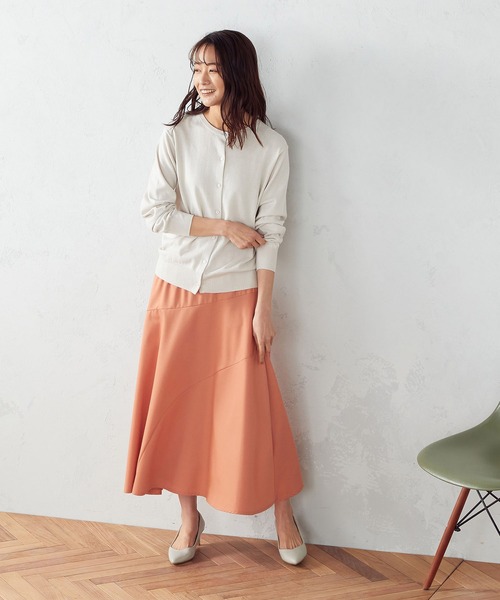 COMME CA ISM(コムサイズム)の「切替ギャザー フレアスカート(スカート・レディース・ベージュ/ネイビー/オレンジ・SMALL/MEDIUM/LARGE)」の5枚目の写真