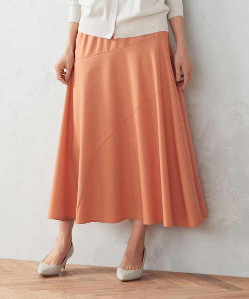 COMME CA ISM(コムサイズム)の「切替ギャザー フレアスカート(スカート・レディース・ベージュ/ネイビー/オレンジ・SMALL/MEDIUM/LARGE)」の11枚目の写真
