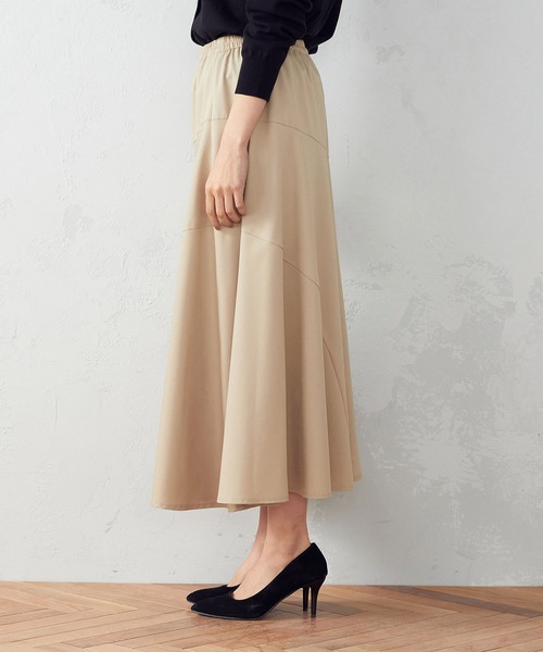 COMME CA ISM(コムサイズム)の「切替ギャザー フレアスカート(スカート・レディース・ベージュ/ネイビー/オレンジ・SMALL/MEDIUM/LARGE)」の4枚目の写真