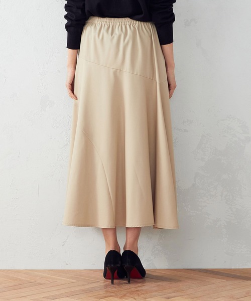 COMME CA ISM(コムサイズム)の「切替ギャザー フレアスカート(スカート・レディース・ベージュ/ネイビー/オレンジ・SMALL/MEDIUM/LARGE)」の13枚目の写真