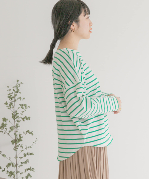 ITEMS URBANRESEARCH(アイテムズ アーバンリサーチ)の「バスクボーダーロングTシャツ(Tシャツ/カットソー・レディース・パープル/グリーン/ブラック・FREE)」の5枚目の写真