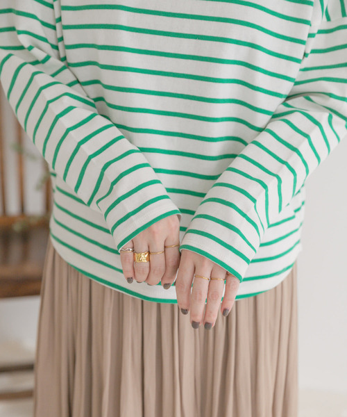 ITEMS URBANRESEARCH(アイテムズ アーバンリサーチ)の「バスクボーダーロングTシャツ(Tシャツ/カットソー・レディース・パープル/グリーン/ブラック・FREE)」の9枚目の写真