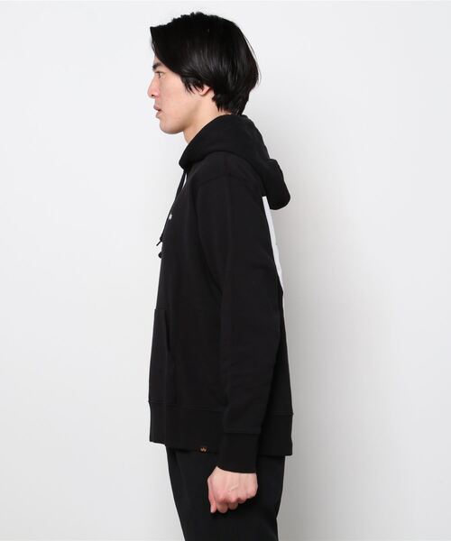 Alpha Industries（アルファインダストリーズ）の「ALPHA /アルファ A