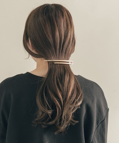 SMELLY（スメリー）の「ラインロングバレッタ（その他ヘアアクセサリー・レディース・ゴールド・-）」の3枚目の写真