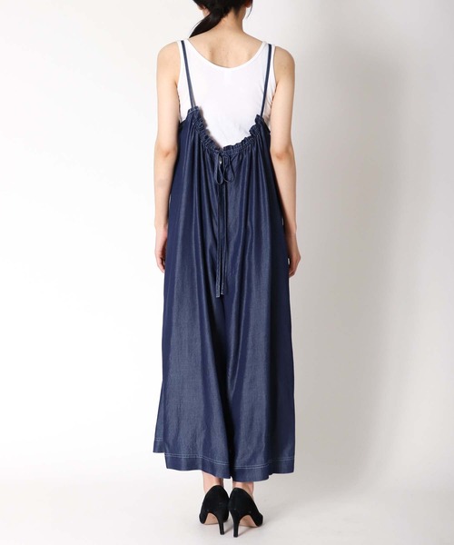 Jines（ジネス）の「テンセルデニムロンパース　【WEB限定/一部店舗限定】（パンツドレス・レディース・インディゴブルー・38）」の15枚目の写真