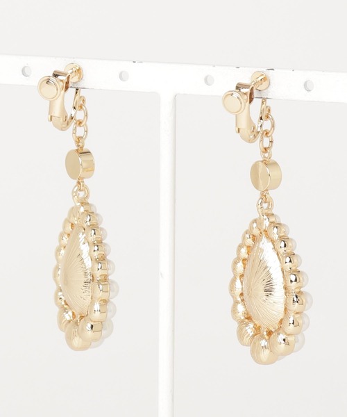 Mel cinna(メルシーナ)の「Mel cinna/drop stone earring(イヤリング・レディース・ブラック/クリア・FREE)」の6枚目の写真