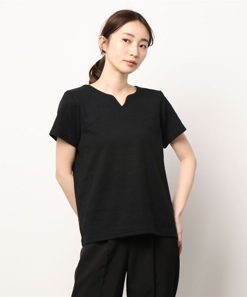 Samansa Mos2 blue(サマンサモスモスブルー)の「キーネックリブTシャツ(Tシャツ/カットソー・レディース・ブラック/オフホワイト/クリーム・フリ-)」の3枚目の写真