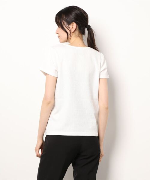 Samansa Mos2 blue(サマンサモスモスブルー)の「キーネックリブTシャツ(Tシャツ/カットソー・レディース・ブラック/オフホワイト/クリーム・フリ-)」の5枚目の写真