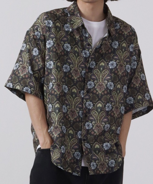 CIAO（チャオ）の「ciao 半袖 とろみレトロシャツ（シャツ/ブラウス・メンズ・ブラック系その他6/ブラック系その他5/ブラック系その他4/ブルー/ホワイト/ブルー系その他/ブラック系その他3/ホワイト系その他3/ホワイト系その他/グレー/キャメル/ダークブラウン/ブラウン系その他2/ブラウン系その他/ブラック系その他/グレー系その他/ブラウン/イエロー/ブラウン系その他3/ベージュ/グレー系その他2/ブルー系その他2/ネイビー/グリーン/ライトグレー/ブラック系その他7/ブラック系その他2/ホワイト系その他2/ブラック/パープル/ブラウン系その他4/ブルー系その他3/グレー系その他4/ホワイト系その他4/グリーン系その他/ベージュ系その他/グレー系その他3/ブラック系1/ブルー系その他4・L/M）」の13枚目の写真