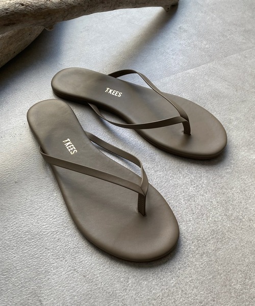 TKEES（ティキーズ）の「【TKEES/ティキーズ】LINERS トングサンダル（サンダル・レディース・グレイッシュベージュ・23/24/25）」の3枚目の写真