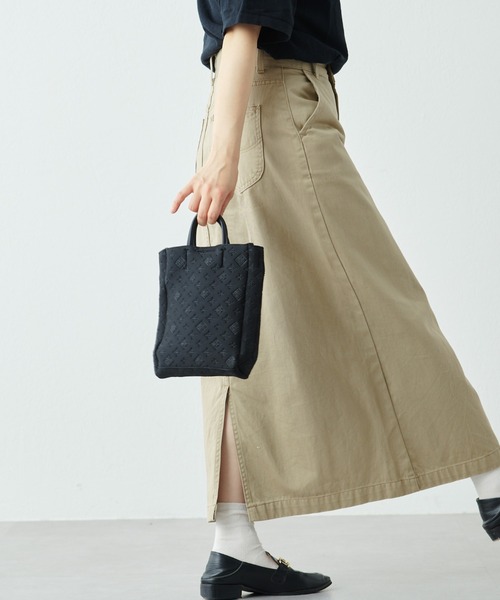 Daily russet(デイリー ラシット)の「ネオプレン2wayミニショッパーバッグ(ショルダーバッグ・レディース・ブラック/グレー/ブラウン・FREE)」の19枚目の写真