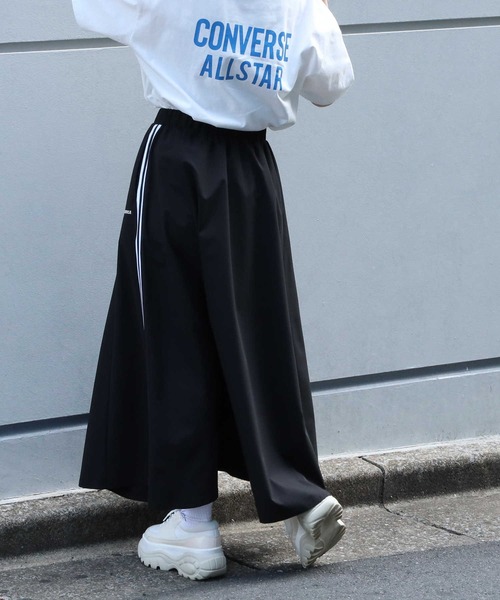 CONVERSE（コンバース）の「【CONVERSE】ラインフレアスカート（スカート・レディース・ブラック/ベージュ・M）」の12枚目の写真