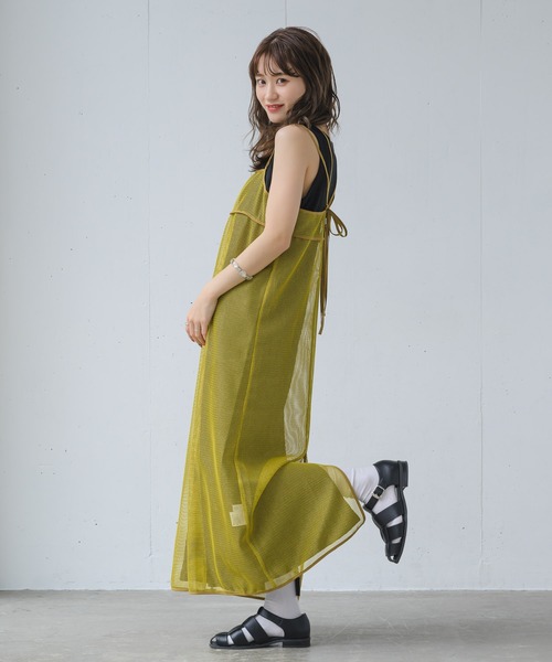 INTER FACTORY（インターファクトリー）の「るい【YouTuberるぅきぃ夫婦】 - メッシュキャミワンピース made in INTER FACTORY（ワンピース・レディース・カーキ/イエロー・FREE）」の14枚目の写真