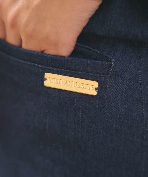 MIRO AMURETTE（ミロアミュレット）の「paris denim pants/チャーム付きデニムパンツ（デニムパンツ・レディース・ネイビー・SMALL/MEDIUM）」の11枚目の写真