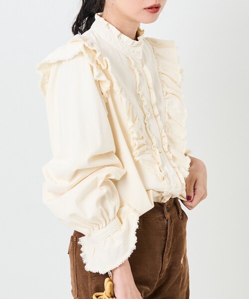 FREAK'S STORE（フリークスストア）の「デニムダブルフリルシャツ（シャツ/ブラウス・レディース・ブラック/オフホワイト/ブルー・ﾌﾘ-）」の12枚目の写真