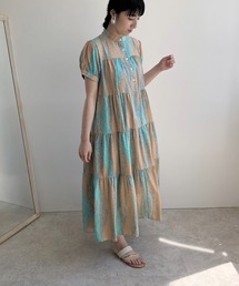 ぼかし柄ティアードワンピース
