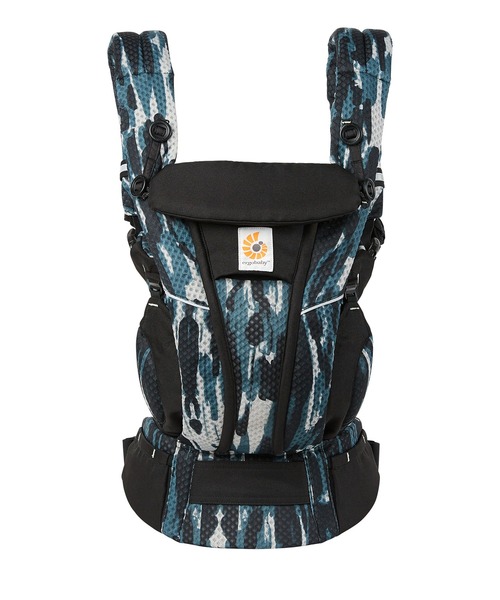 Ergobaby(エルゴベビー)の「エルゴベビー・ベビーキャリア OMNI Breeze(オムニ ブリーズ)(抱っこ紐/ベルトカバー/スリング・キッズ・ミックスグレー/ブラック×ブルー・ONE SIZE)」の4枚目の写真
