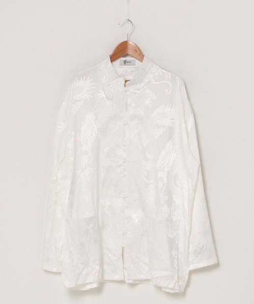 SEN TOKYO(セントーキョー)の「一枚で主役な上級見え。サテンタッチ チャイナデザインシャツ 長袖(シャツ/ブラウス・レディース・ホワイト/ブラック・M/L/XL)」の3枚目の写真