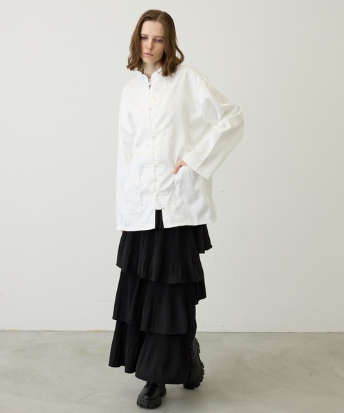 セール】一枚で主役な上級見え。サテンタッチ チャイナデザインシャツ