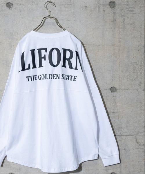 JOHN'S CLOSET(ジョンズクローゼット)の「【13】オーバーサイズ バックロゴ発砲プリント ロンT(Tシャツ/カットソー・メンズ・ホワイト/ブラック/ネイビー/レッド/オフホワイト/オレンジ/グリーン/ブラック系その他/ライトイエロー・MEDIUM/LARGE)」の2枚目の写真