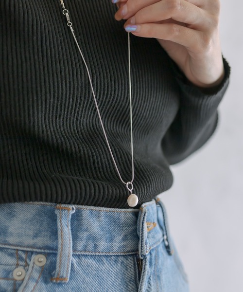 mystic（ミスティック）の「[otonamystic]淡水パール2WAYネックレス（ネックレス・レディース・ベージュ/イエロー・ONE SIZE）」の3枚目の写真