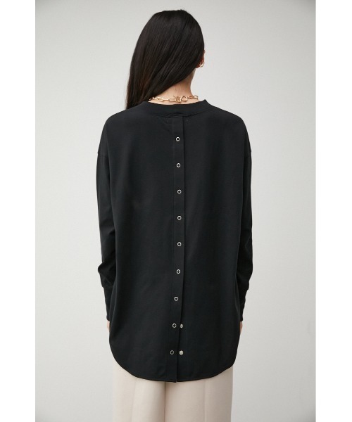 AZUL by moussy(アズールバイマウジー)の「BACK BUTTON LONG T/バックボタンロングTシャツ(Tシャツ/カットソー・レディース・ブラック/オフホワイト/ホワイト系その他・SMALL/MEDIUM)」の18枚目の写真
