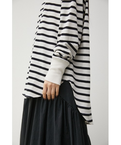 AZUL by moussy(アズールバイマウジー)の「BACK BUTTON LONG T/バックボタンロングTシャツ(Tシャツ/カットソー・レディース・ブラック/オフホワイト/ホワイト系その他・SMALL/MEDIUM)」の12枚目の写真