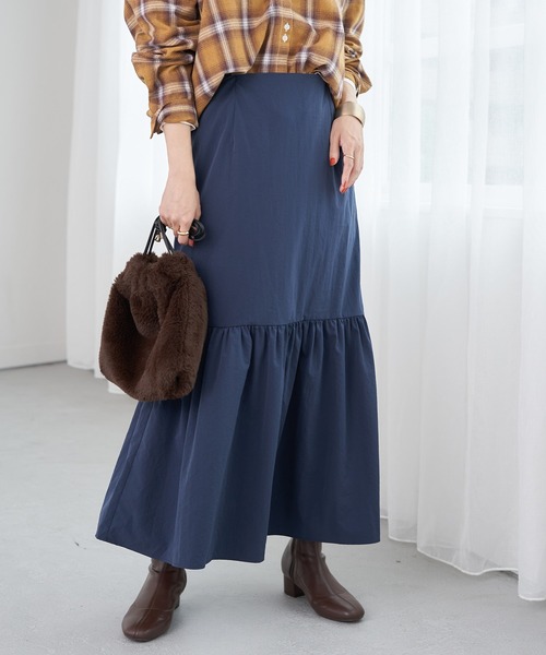 earth music&ecology(アースミュージックアンドエコロジー)の「ギャザー切替ボリュームスカート(スカート・レディース・ブラック/モカ/グリーン/ネイビー・S/M)」の4枚目の写真