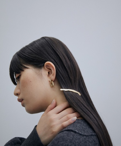 ADAM ET ROPE'（アダムエロペ）の「TWIGバレッタ（バレッタ/ヘアクリップ・レディース・シルバー/ゴールド・FREE）」の8枚目の写真