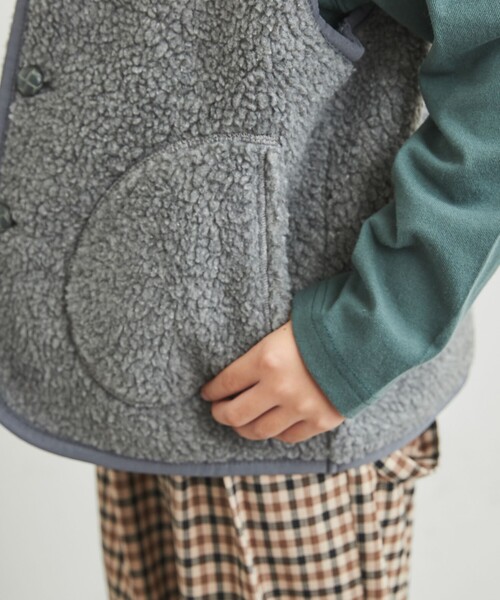 coen（コーエン）の「[洗える]ノーカラーボアベスト（ベスト・キッズ・オフホワイト/グレー・140/150/100/110/120/130）」の18枚目の写真