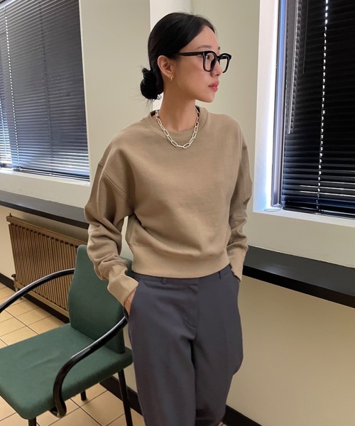 Didot.showroom(ディドット ショールーム)の「【DIDOT.】ミニマルクロップドMTM(スウェット・レディース・カーキ/ネイビー/ベージュ/ブラック/グレー・FREE/L)」の14枚目の写真