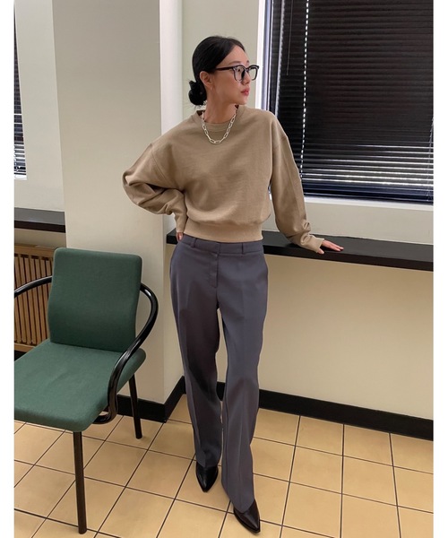 Didot.showroom(ディドット ショールーム)の「【DIDOT.】ミニマルクロップドMTM(スウェット・レディース・カーキ/ネイビー/ベージュ/ブラック/グレー・FREE/L)」の15枚目の写真