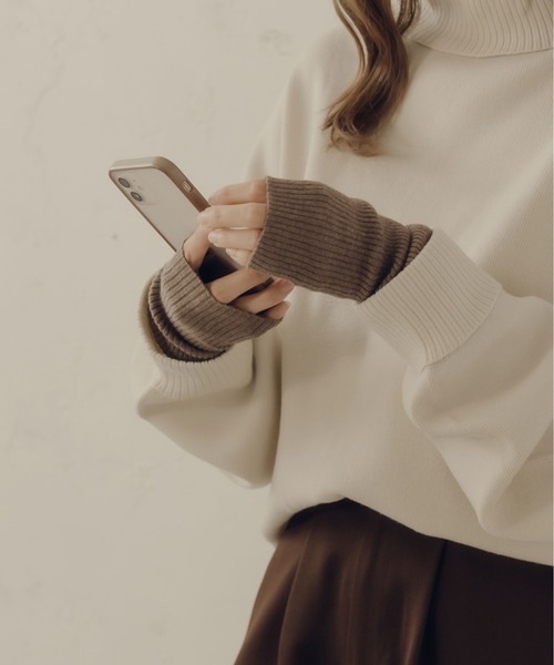 fupel（フぺル）の「リブ編みアームカバー（アームカバー・レディース・モカ/ベージュ/ブラウン系その他・FREE）」の11枚目の写真