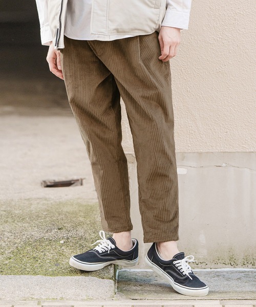 CAMBIO(カンビオ)の「mp10565- Wide Wale Corduroy Stretch Soft Sarrouel Tapered Pants テーパードパンツ(その他パンツ・メンズ・ブラック/アイボリー/モカ・L/M/S)」の5枚目の写真