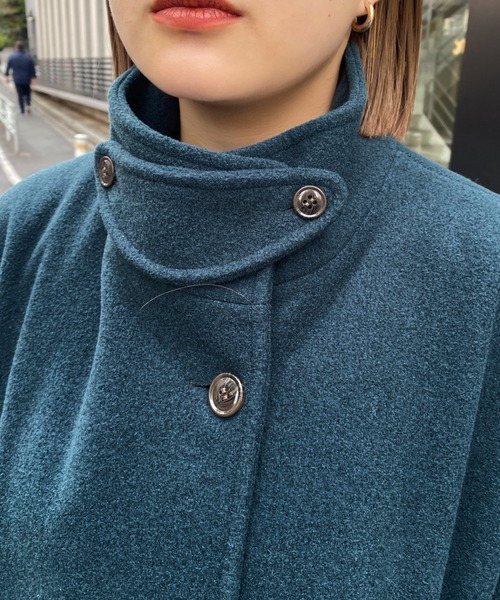 WHO'S WHO gallery（フーズフーギャラリー）の「ハイネックコート（その他アウター・レディース・ダークグリーン/オフホワイト/ブラック・FREE）」の16枚目の写真