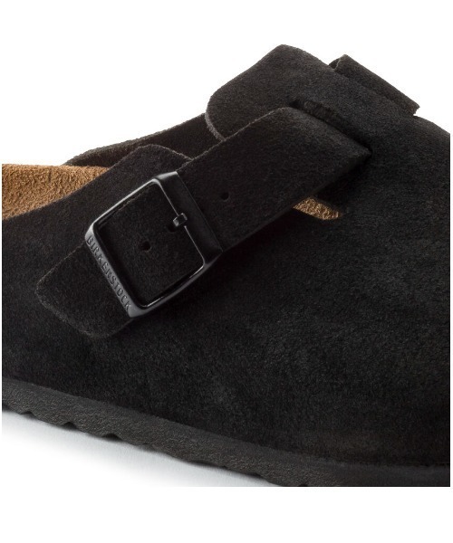BIRKENSTOCK（ビルケンシュトック）の「BIRKENSTOCK/ビルケンシュトック　BOSTON/ボストン スウェードレザー ソフトフットベッド（サンダル・メンズ・ブラック・39/40/41/42）」の4枚目の写真
