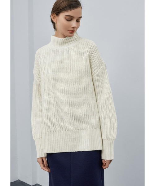 STYLE DELI（スタイルデリ）の「ローゲージスタンドネックニット（ニット/セーター・レディース・ブラック/アイボリー/キャメル・FREE）」の2枚目の写真