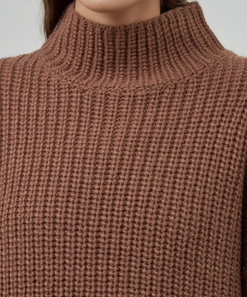 STYLE DELI（スタイルデリ）の「ローゲージスタンドネックニット（ニット/セーター・レディース・ブラック/アイボリー/キャメル・FREE）」の7枚目の写真
