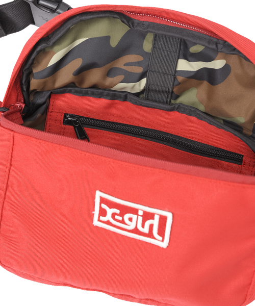 X-girl（エックスガール）の「LOGO HIP PACK（ボディバッグ/ウエストポーチ・レディース・ブラック/レッド/ライトブルー・ONE SIZE）」の8枚目の写真