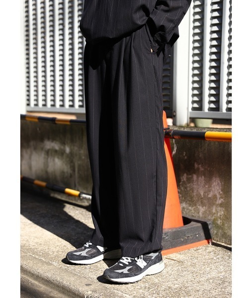 marka（マーカ）の「marka / マーカ：OFFICER PANTS 2TUCK WIDE - 2/72