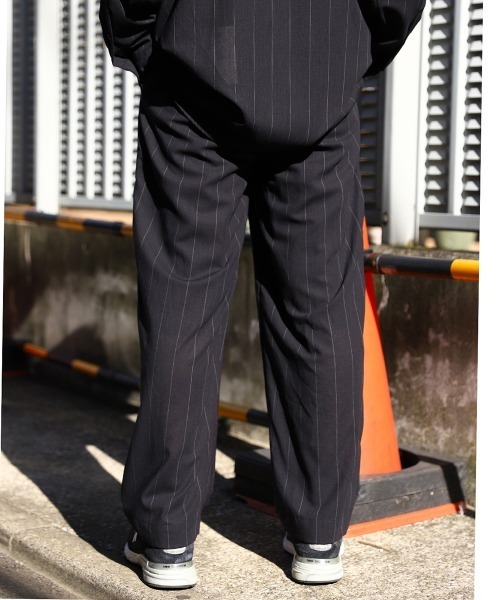marka（マーカ）の「marka / マーカ：OFFICER PANTS 2TUCK WIDE