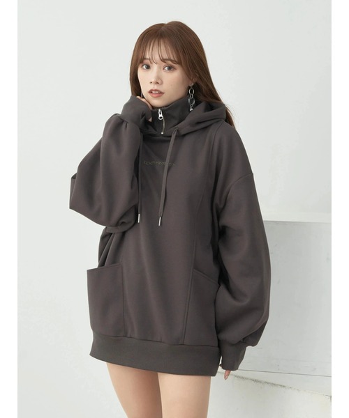 earth music&ecology(アースミュージックアンドエコロジー)の「ルーズZIPフーディスウェット(スウェット・レディース・チャコールグレー/アイボリー/ミント・FREE)」の15枚目の写真