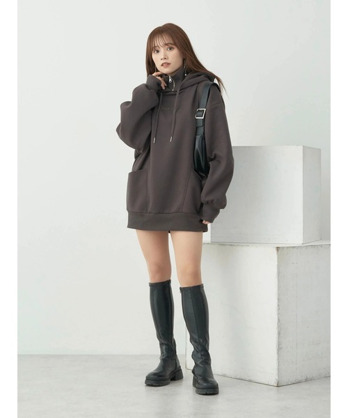 earth music&ecology(アースミュージックアンドエコロジー)の「ルーズZIPフーディスウェット(スウェット・レディース・チャコールグレー/アイボリー/ミント・FREE)」の19枚目の写真