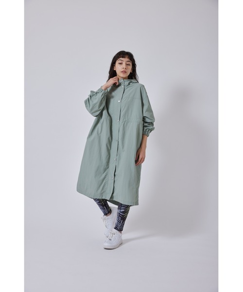 NERGY（ナージー）の「【軽量】ウエストギャザーフード付きロング