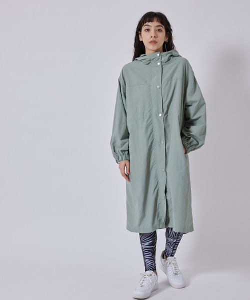 NERGY（ナージー）の「【軽量】ウエストギャザーフード付きロング