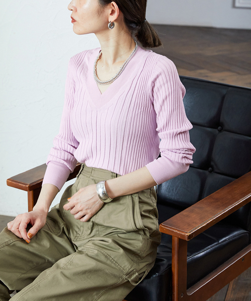 VERMEIL par iena(ヴェルメイユパーイエナ)の「イタリアシ RIB Vネックリブニット(ニット/セーター・レディース・バーガンディー/ブルー系その他/グレー/ネイビー・FREE)」の4枚目の写真