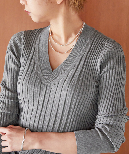 VERMEIL par iena(ヴェルメイユパーイエナ)の「イタリアシ RIB Vネックリブニット(ニット/セーター・レディース・バーガンディー/ブルー系その他/グレー/ネイビー・FREE)」の12枚目の写真