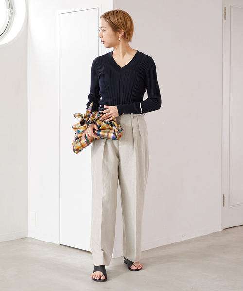 VERMEIL par iena(ヴェルメイユパーイエナ)の「イタリアシ RIB Vネックリブニット(ニット/セーター・レディース・バーガンディー/ブルー系その他/グレー/ネイビー・FREE)」の16枚目の写真